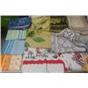 Image 2 : Assorted Linens