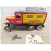 Image 3 : GoSo Coca-Cola Tin Wind Up Delivery Truck with Key 3.5" x 4" x8"