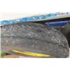 Image 4 : (2) 5 Bolt Truck Rims with 7.50 x 16 LT Tires