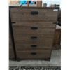 Image 2 : Modern Style Dresser Set