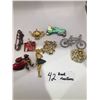 Image 1 : Assortment Of Beautiful Costume Broaches