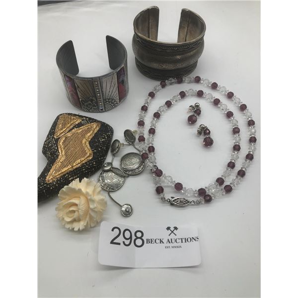 Beautiful Set Of Costume Jewelry