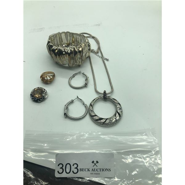 Beautiful Set Of Costume Jewelry