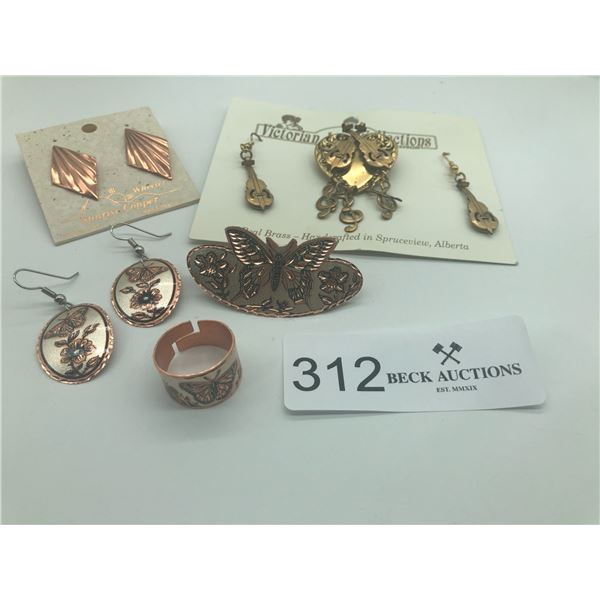 Beautiful Set Of Costume Jewelry