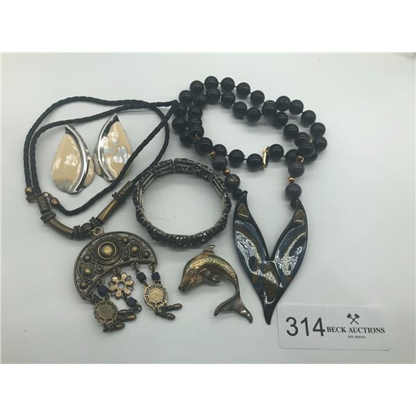 Beautiful Set Of Costume Jewelry