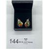 Image 1 : 14k White and yellow gold earrings