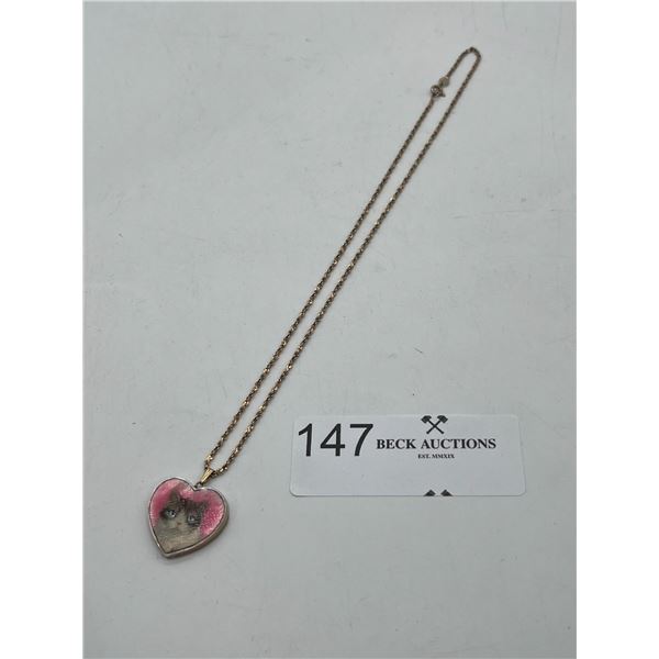 10k Gold necklace with Cat