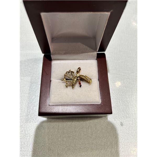 10K Gold Bagpipe Pendant
