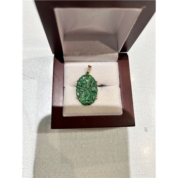 10K Gold and Green Stone pendant