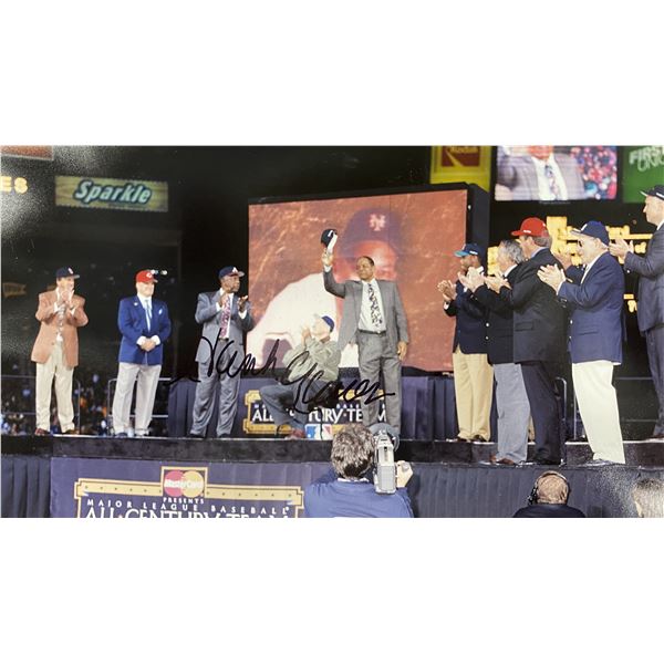 Hank Aaron signed photo