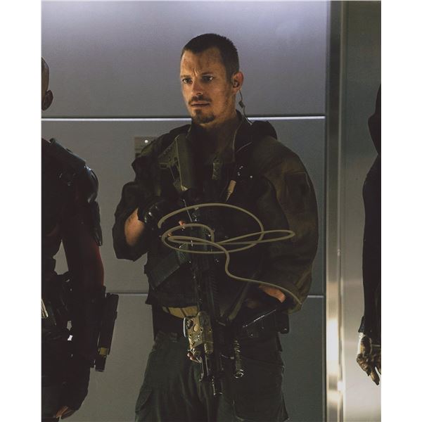 Joel Kinnaman signed photo
