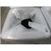 Image 2 : 4-Concrete 3' Planters - 4 X $