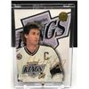 Image 1 : 1993 LEAF WAYNE GRETZKY LEAF GOLD SIGNATURE SERIES