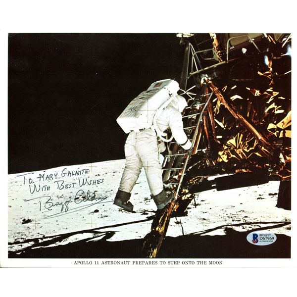 BUZZ ALDRIN SIGNED APOLLO 11 8 X 10 (BECKETT COA)