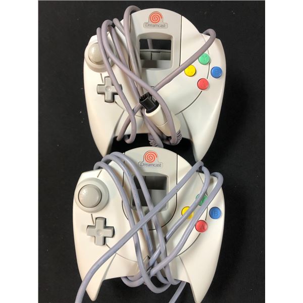 SEGA DREAMCAST CONTROLLERS LOT