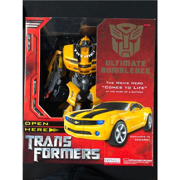 SEALED 2008 ULTIMATE BUMBLEBEE TRANFORMER