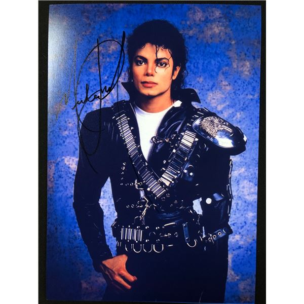 MICHAEL JACKSON SIGNED 8X10 PHOTO (RA COA)