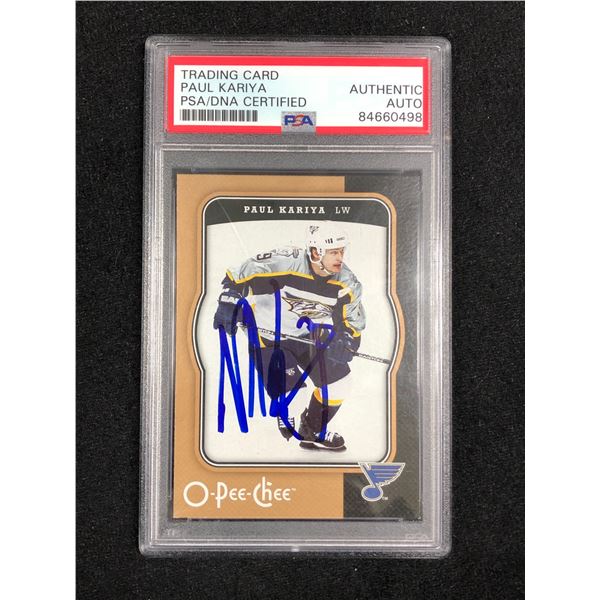 1998 OPC PAUL KARIYA SIGNED HOCKEY CARD (PSA AUTHENTIC)