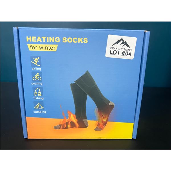 Lot of 1 Pair of Heated Socks w/ Powerbanks