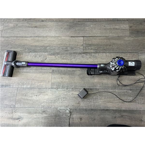Lot of 1 Dyson Stick Vacuum w/ Battery (*Used)