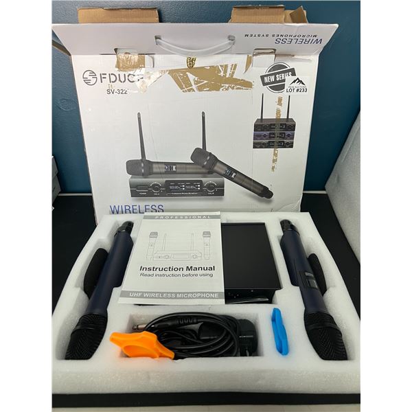 Lot of 1 Wireless Microphone/Karaoke System