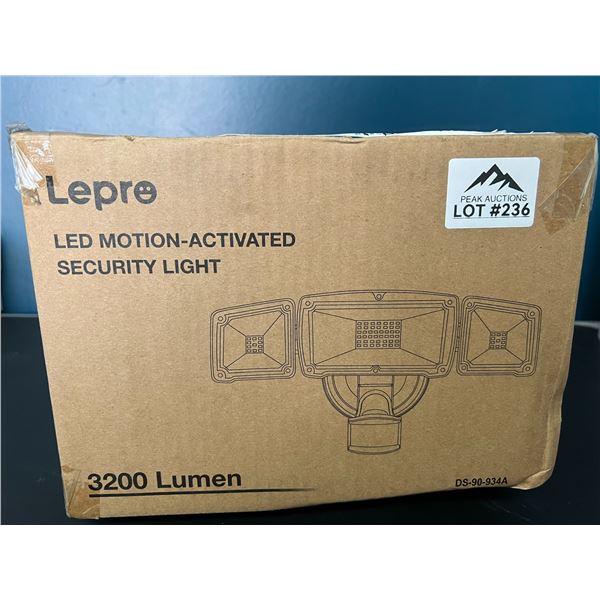 Lot of 1 LED Motion-Activated Security Light