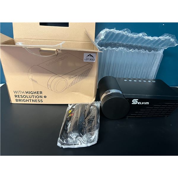 Lot of 1 LED HD Multimedia Projector