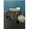 Image 1 : Lot of 1 Pair of Binoculars w/ Case