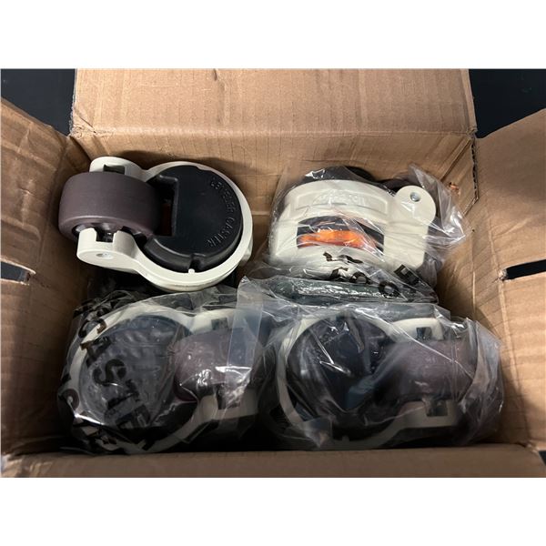 Lot of 4 Leveler Casters
