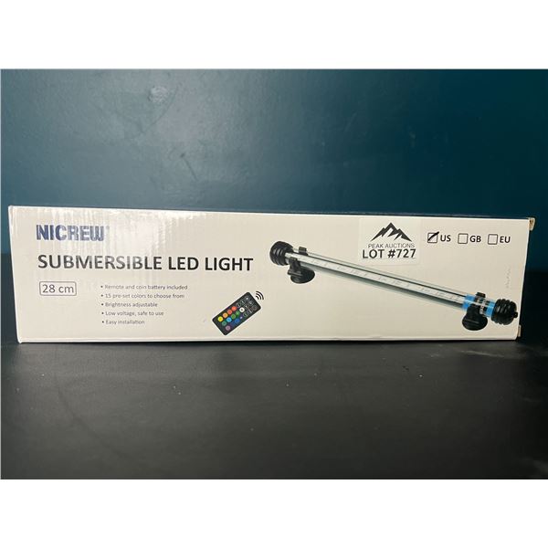 Lot of 1 Submersible LED Light