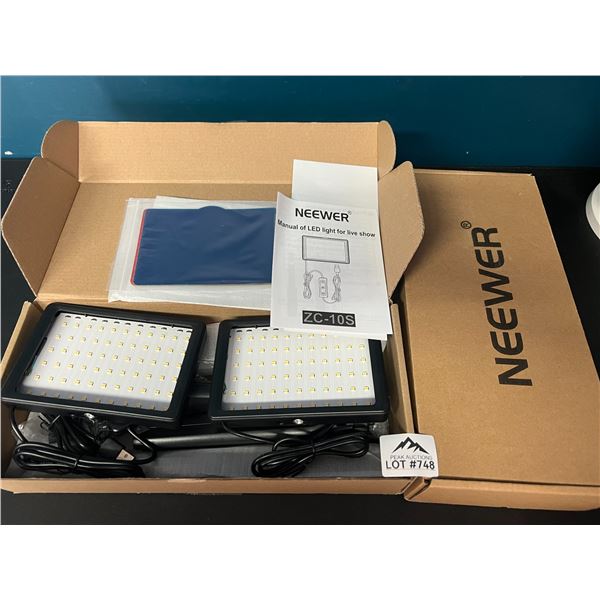 Lot of 2 Neewer 2pack Dimmable 5600K USB Colorful Video Lighting Kits w/ Tripod