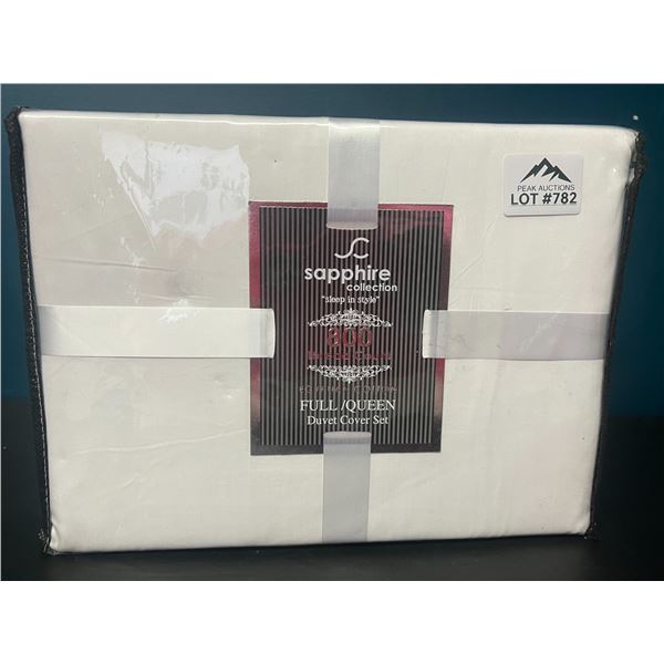 Lot of 1 Sapphire Collection Duvet Cover Set - Full/Queen Size - White