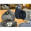 Image 2 : LOT OF NEW SUMMER CLOTHES, JOGGING SUIT, AIR FAN VEST AND MORE