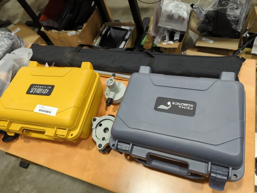 HI-TARGET V90 GNSS ROVER AND GNSS BASE SURVEY EQUIPMENT - INCLUDES ...