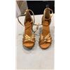 Image 2 : 4 PAIRS OF NEW SIZE 35-37 FORMAL FOOTWEAR INCLUDING PINK PLATFORMS