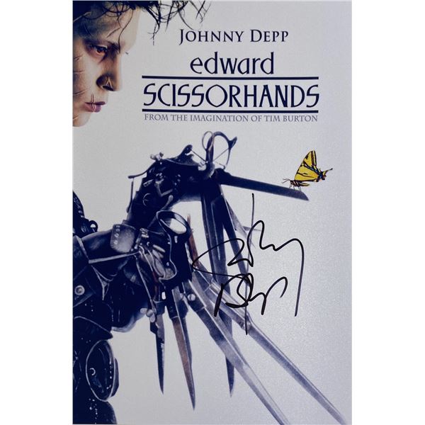 Autograph Signed Edward Scissorhands Photo