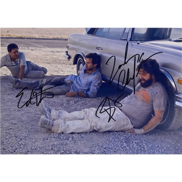 Autograph Signed  Hangover Photo