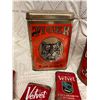 Image 2 : VINTAGE TIN LOT