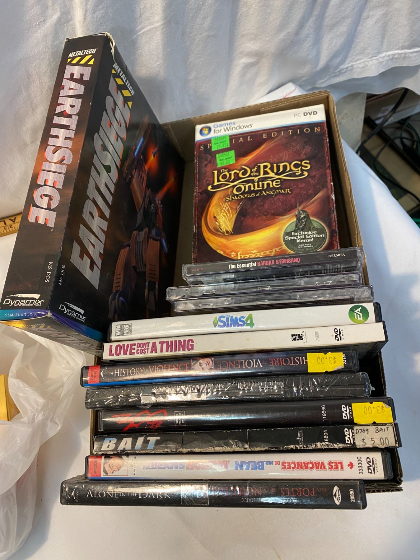 Dvds, computer games ect