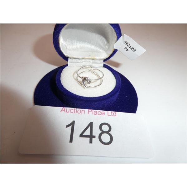 Sterling Silver ring w/ dolphin