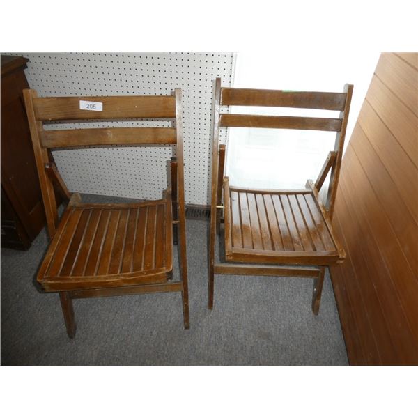 wooden folding chairs