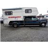 Image 8 : 0B --  1998 CHEVROLET 3500 DUALLY DIESEL 4X4 WITH CAMPER, Black, 134503 KM