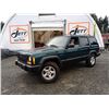 Image 2 : A7 --  1997 JEEP CHEROKEE SPORT 4X4, GREY, 217,561 KMS TMU