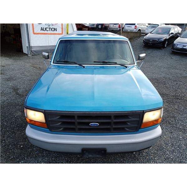A10 -- 1995 FORD F150 XL SINGLE CAB LONG BOX, Blue, 389452 KM