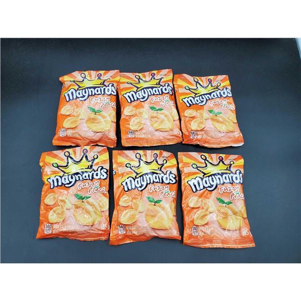 Maynards Fuzzy Peach Gummy Candy (6 x 185g)