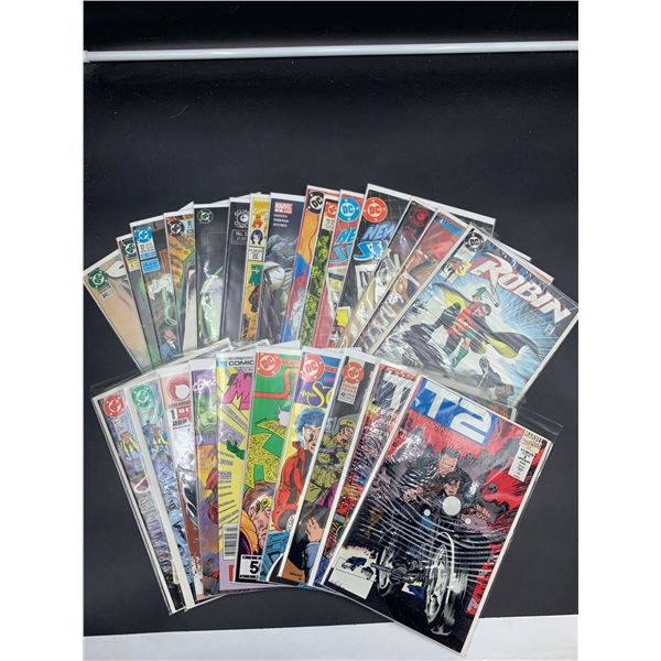Assorted Comic Books, In protective sleeves - LOT OF 25