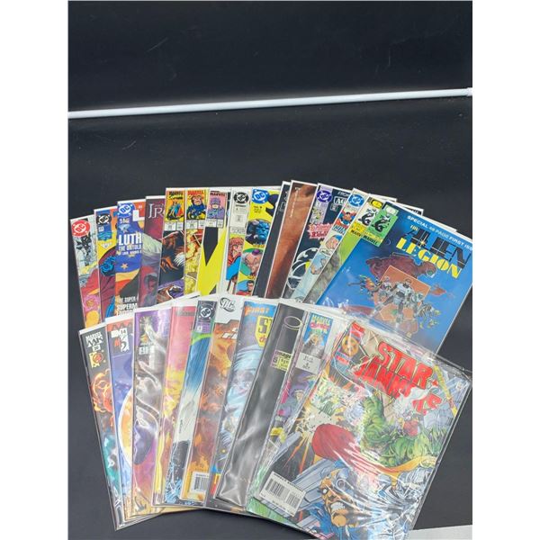 Assorted Comic Books, In protective sleeves - LOT OF 25