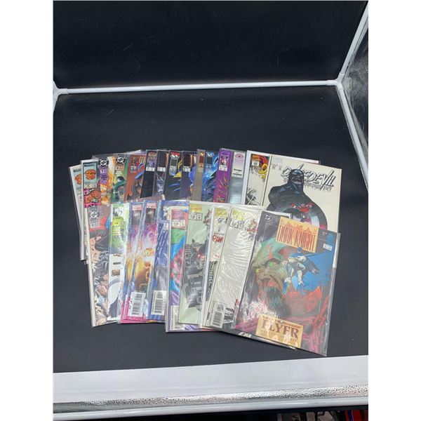 Assorted Comic Books, In protective sleeves - LOT OF 25
