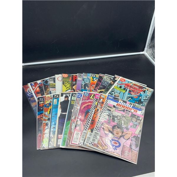 Assorted Comic Books, In protective sleeves - LOT OF 25