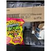 Image 2 : CASE LOT Maynards Sour Patch HEADS 12 x 185g